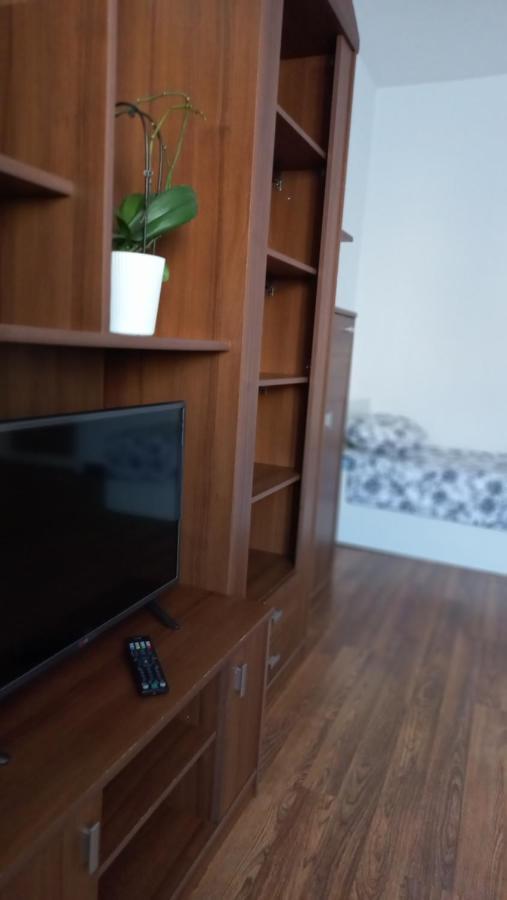 Dove Apartment 锡比乌 外观 照片
