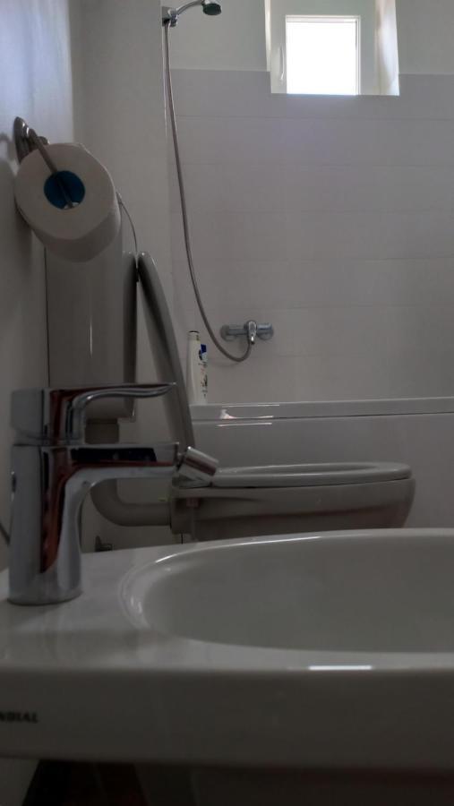 Dove Apartment 锡比乌 外观 照片