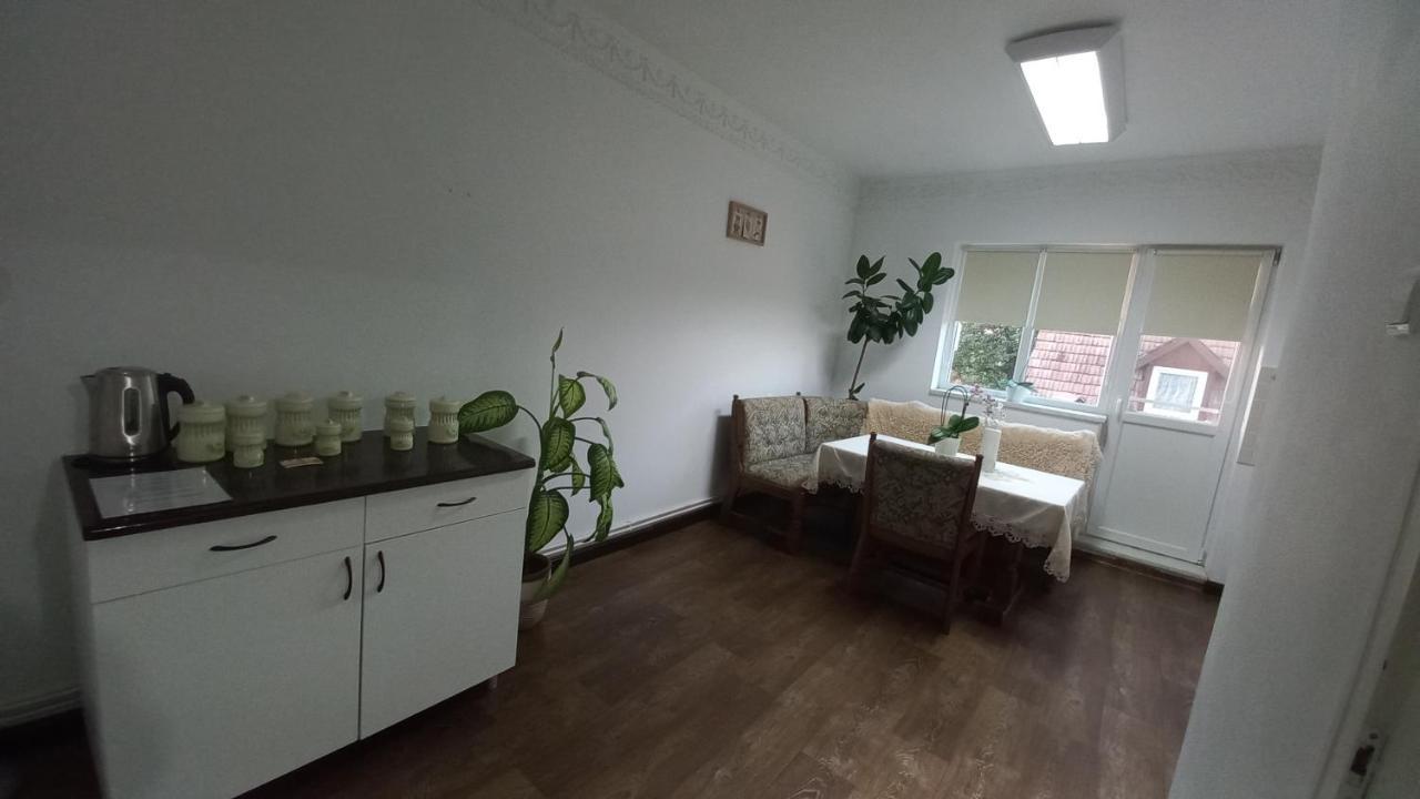 Dove Apartment 锡比乌 外观 照片