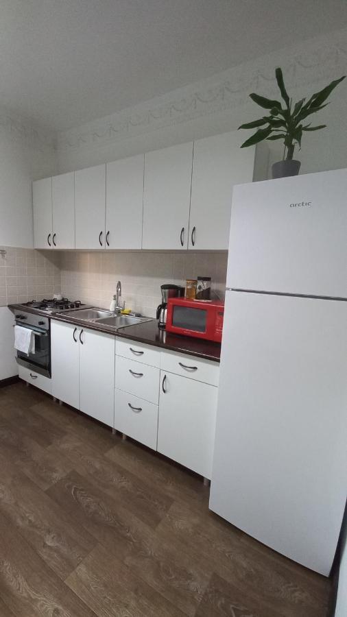 Dove Apartment 锡比乌 外观 照片